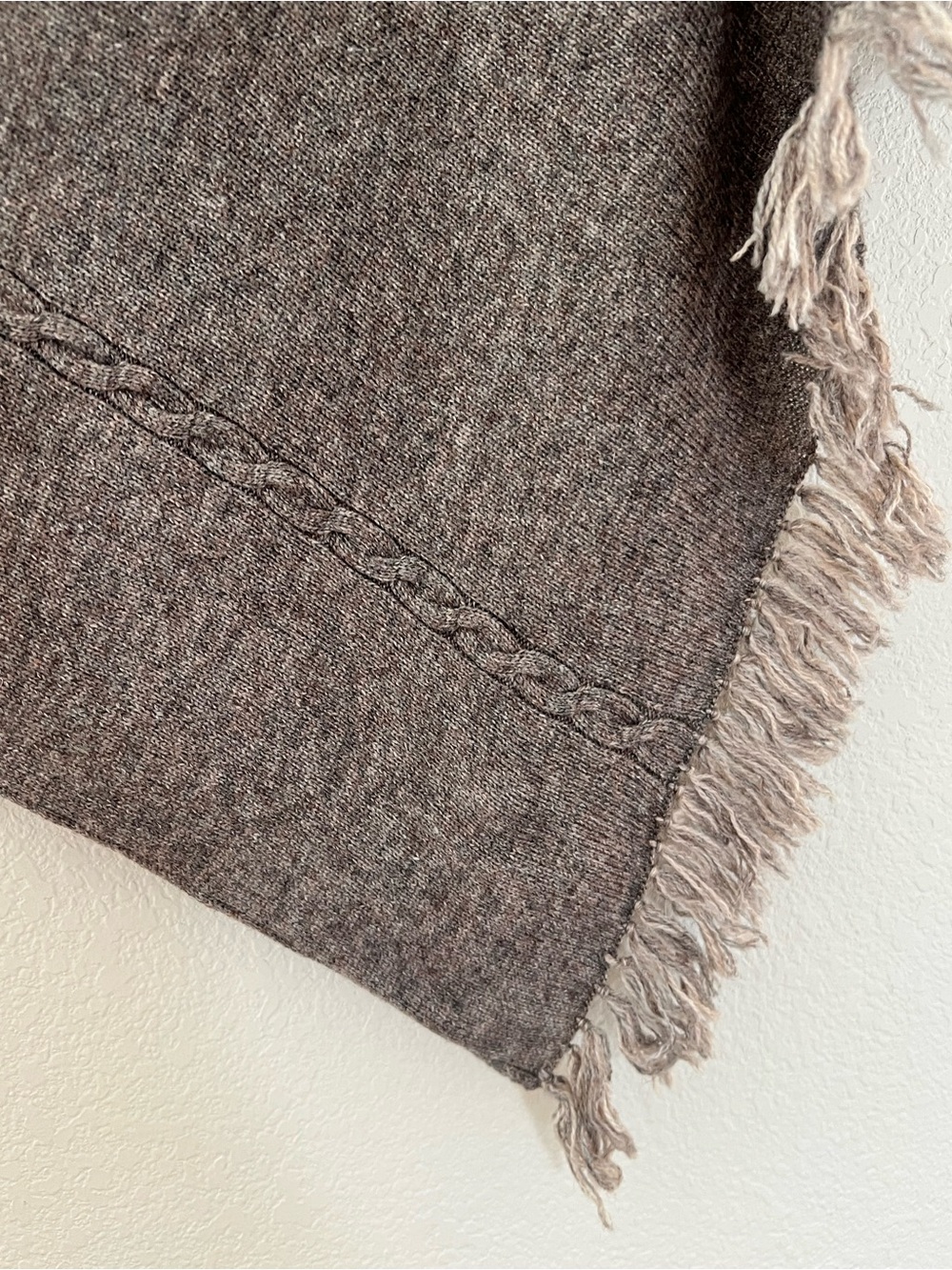 Cashmere Poncho - Picture 3 of 8